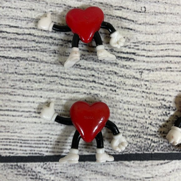 16 Assorted Vintage Valentine Hearts Man Novelty Gift LOT 1 3/4" tall - Picture 4 of 9